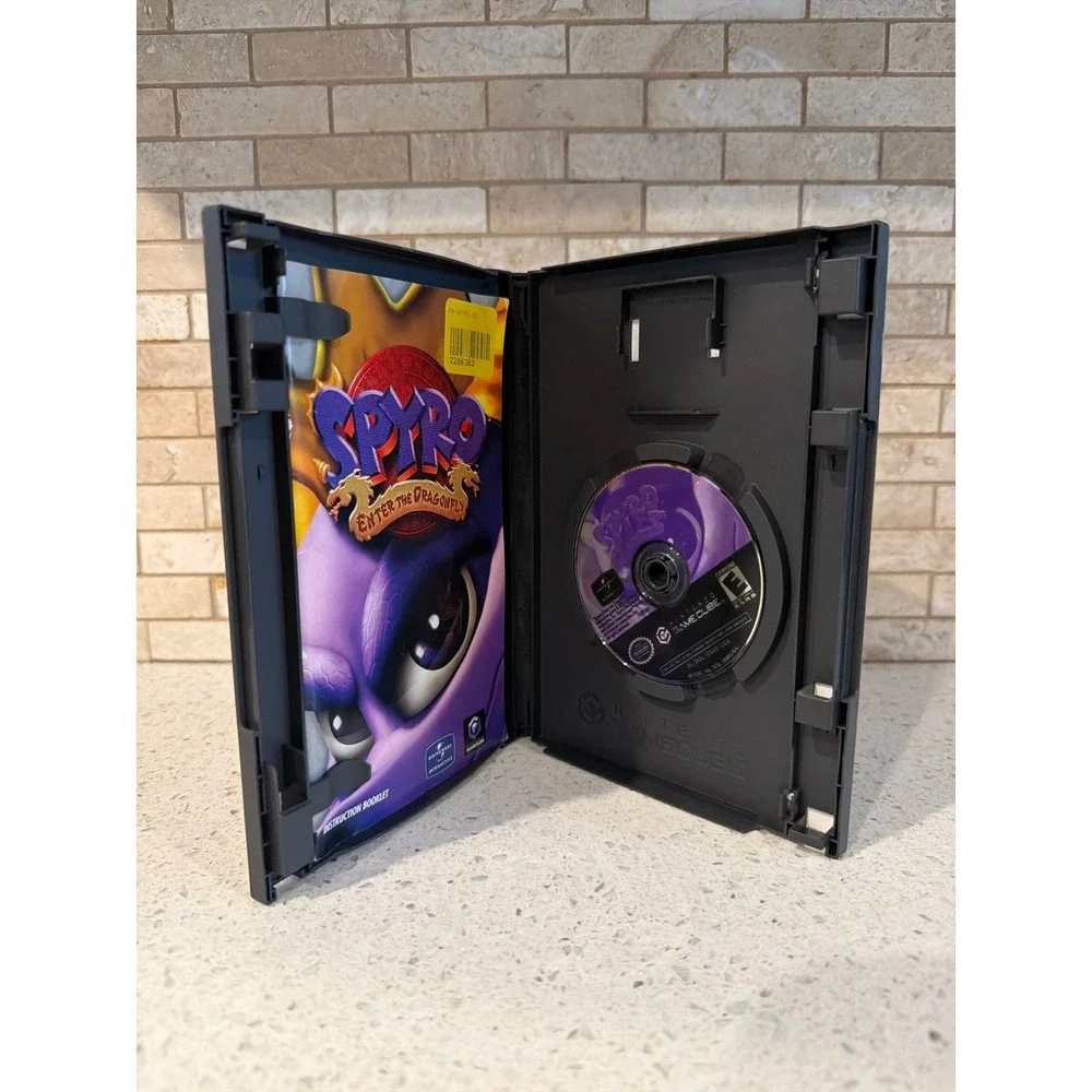 Spyro Enter The‎ Dragonfly Nintendo GameCube Tested Complete CIB Platform